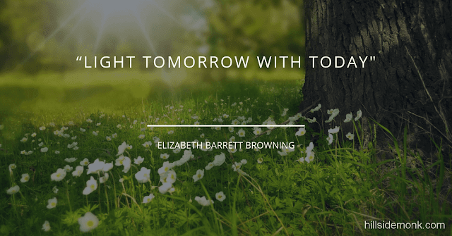 Short Uplifting Quotes To Lift You In Hard Times-12 Light tomorrow with today
